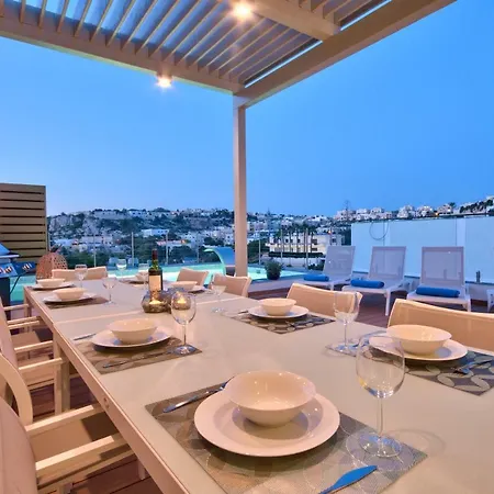 Luxuryvillasmalta - Carob Hills 5-bedroom *