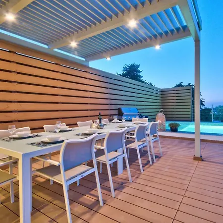 Villa Luxuryvillasmalta - Carob Hills 5-bedroom *
