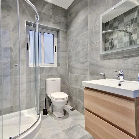 Villa Luxuryvillasmalta - Carob Hills 5-bedroom *